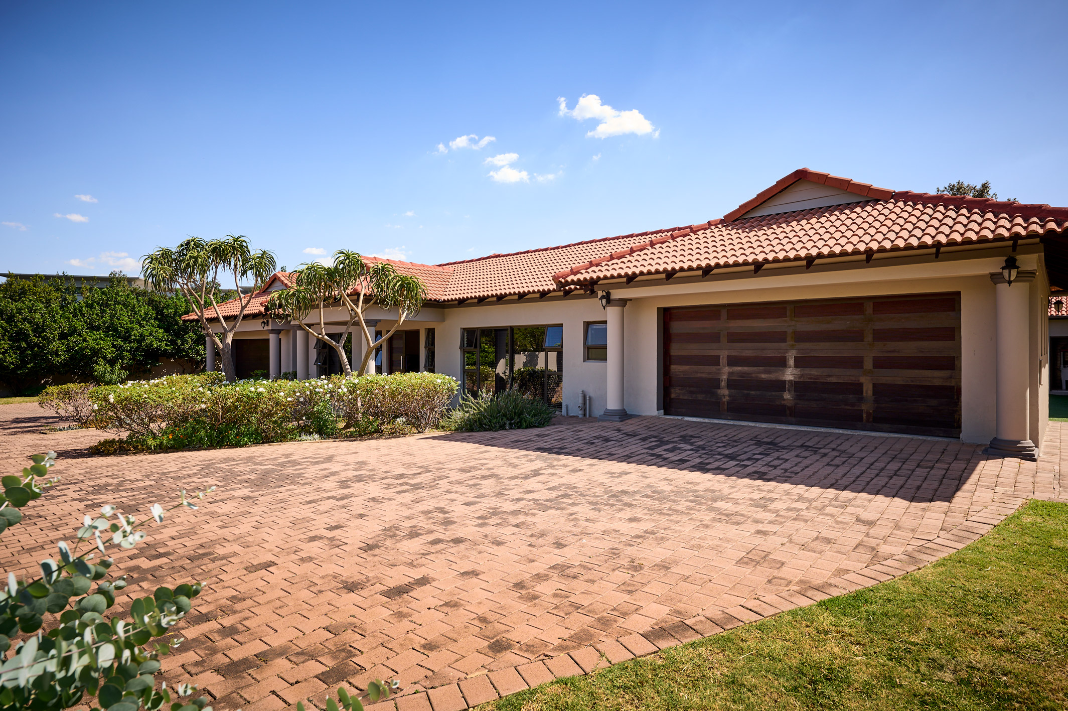 4 Bedroom Property for Sale in Carlswald Estate Gauteng