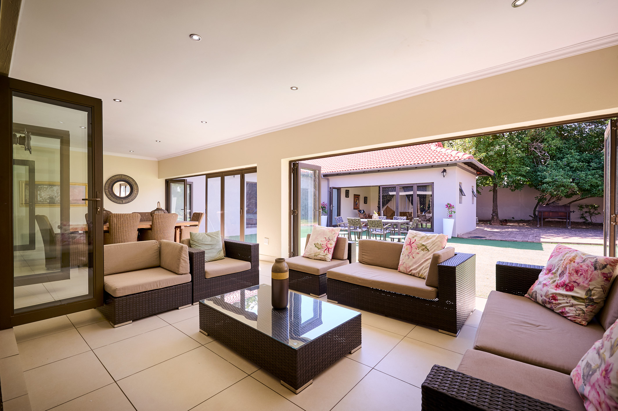 4 Bedroom Property for Sale in Carlswald Estate Gauteng