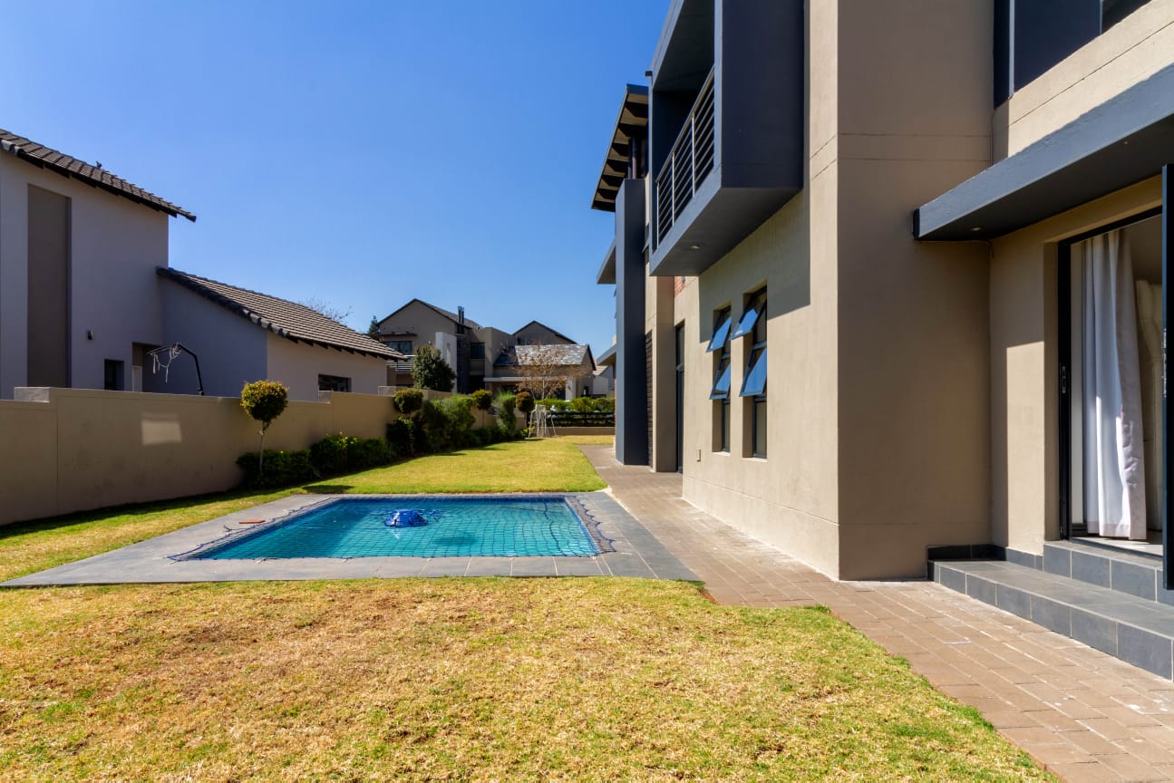 To Let 4 Bedroom Property for Rent in Copperleaf Estate Gauteng