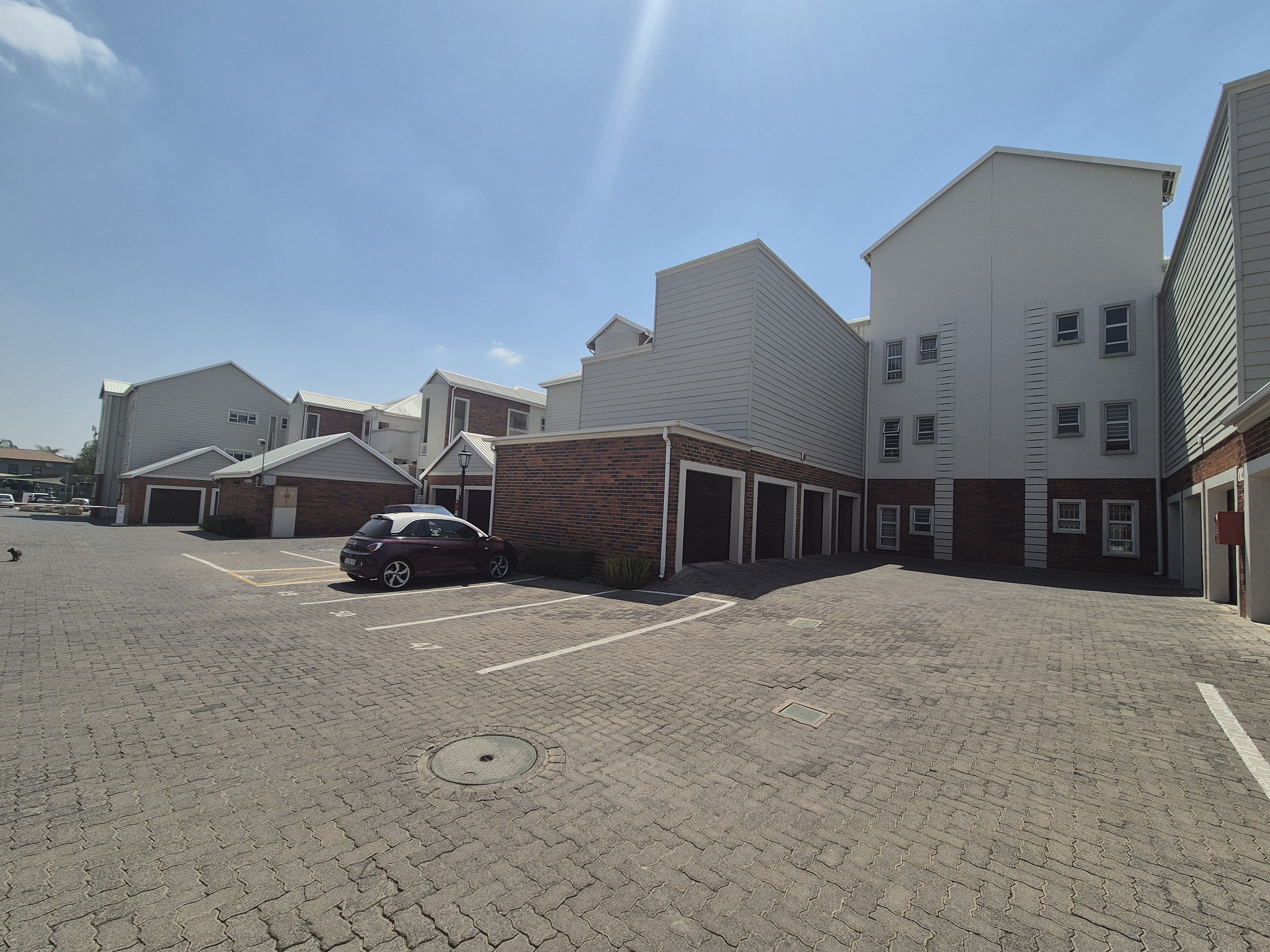 2 Bedroom Property for Sale in Greenstone Hill Gauteng