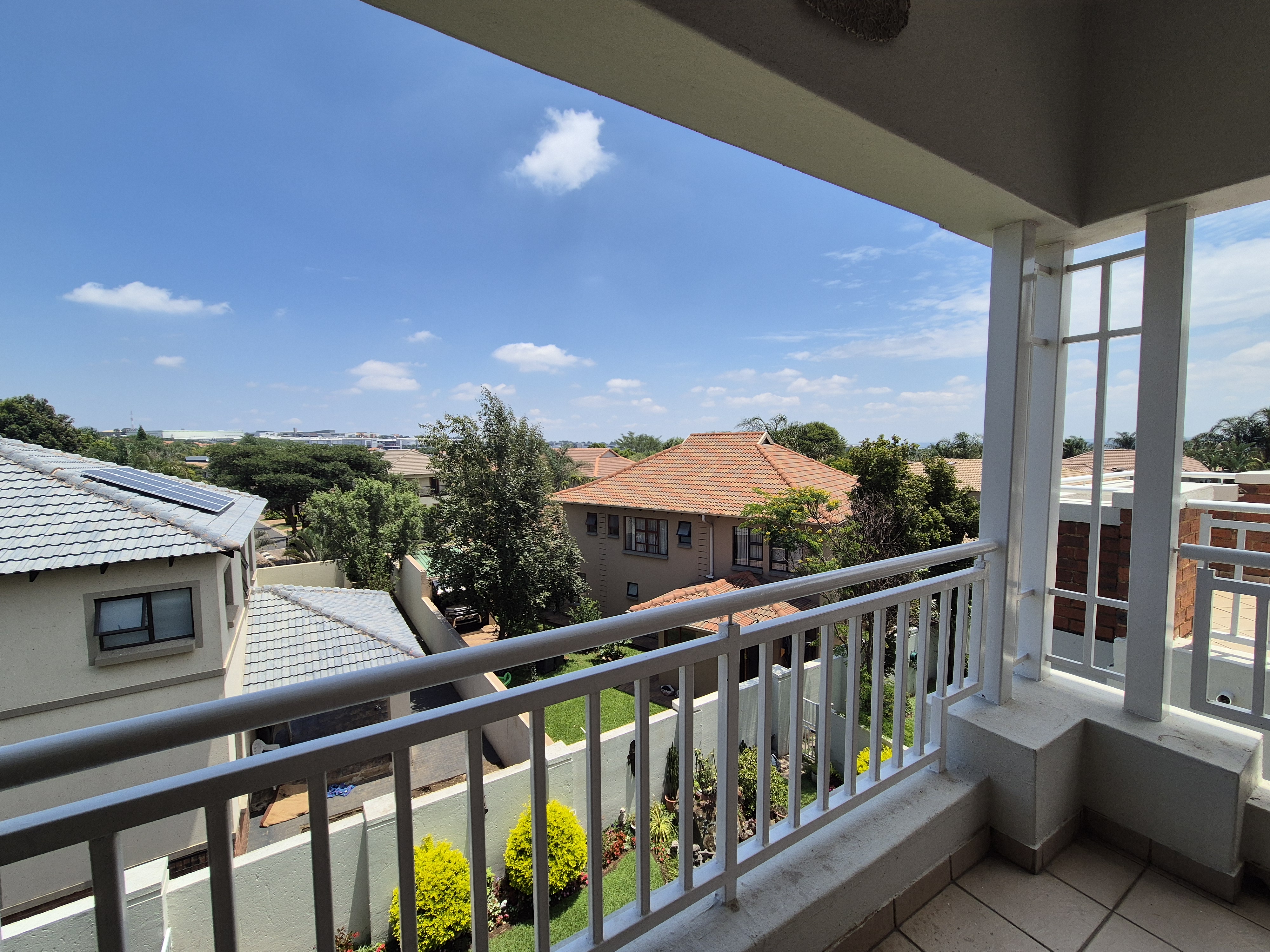 2 Bedroom Property for Sale in Greenstone Hill Gauteng