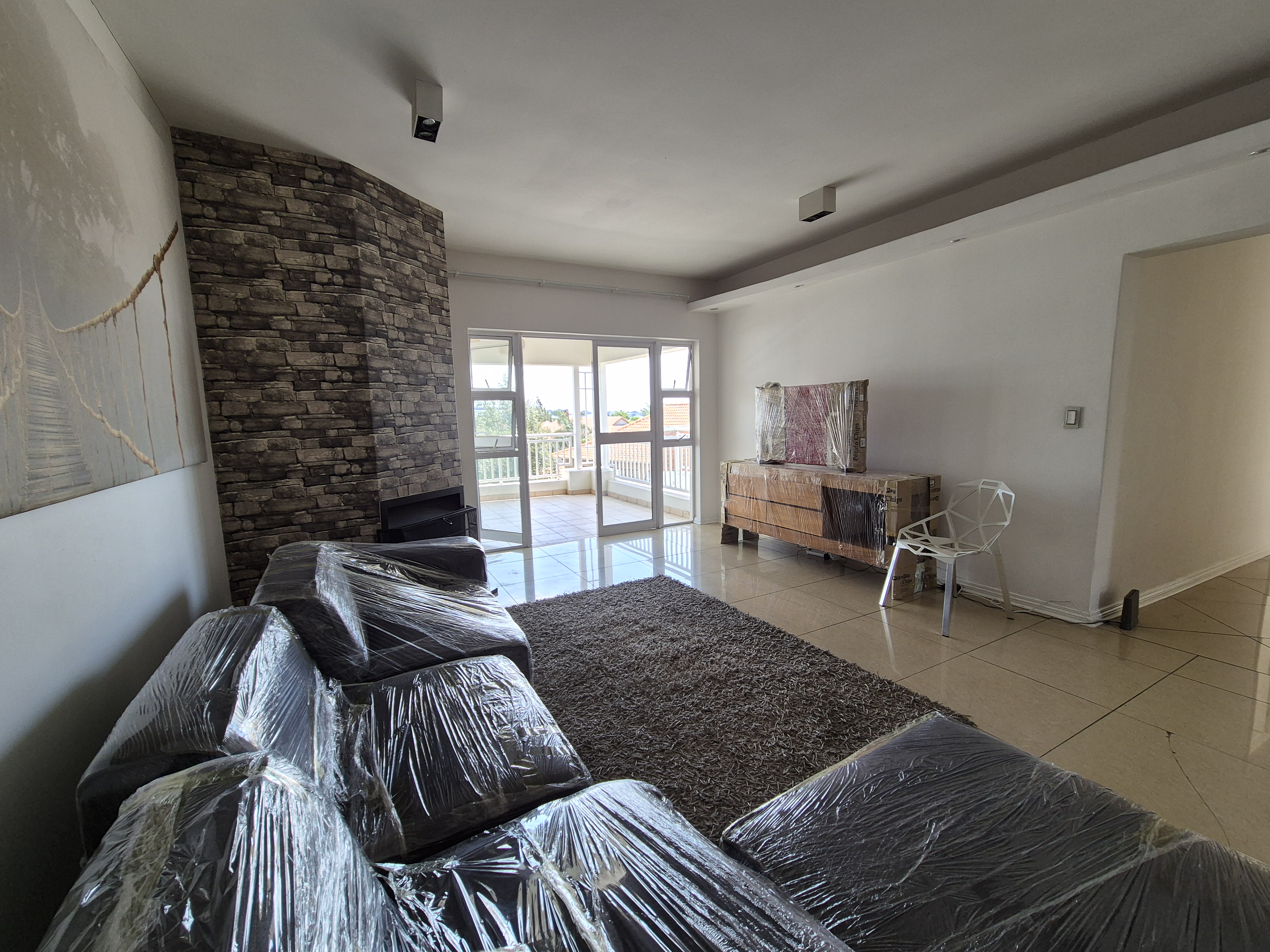 2 Bedroom Property for Sale in Greenstone Hill Gauteng