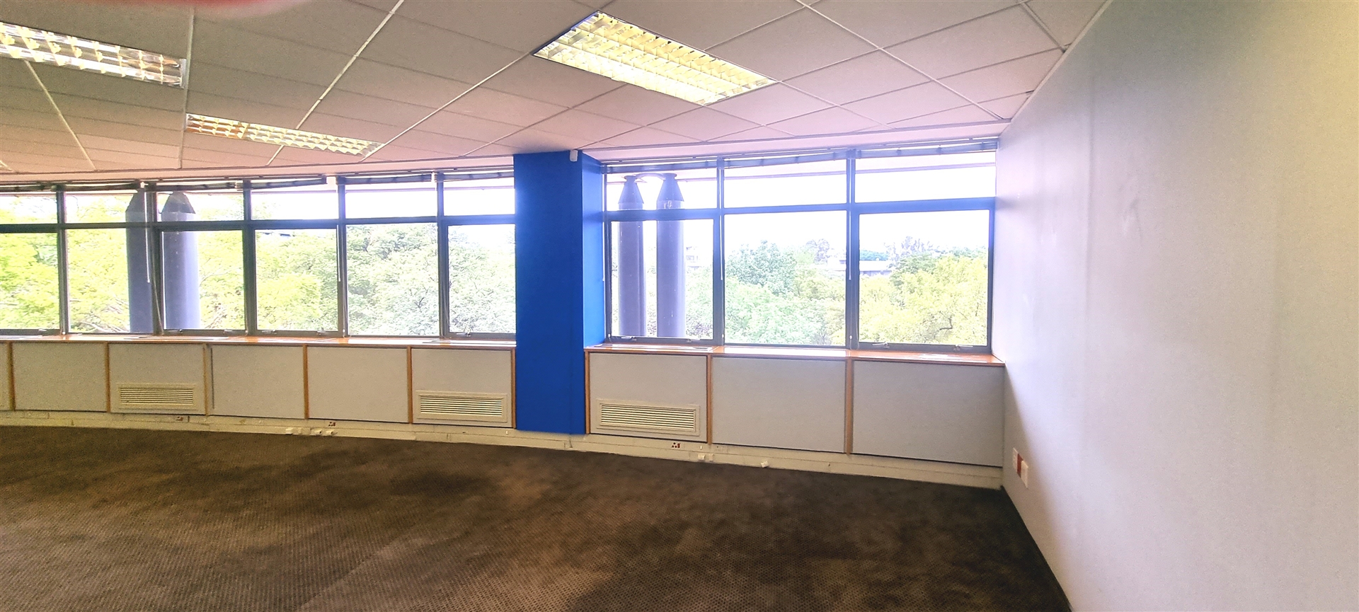 To Let commercial Property for Rent in Woodmead Gauteng