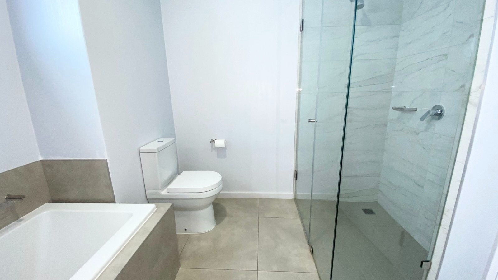 2 Bedroom Property for Sale in Rosebank Gauteng