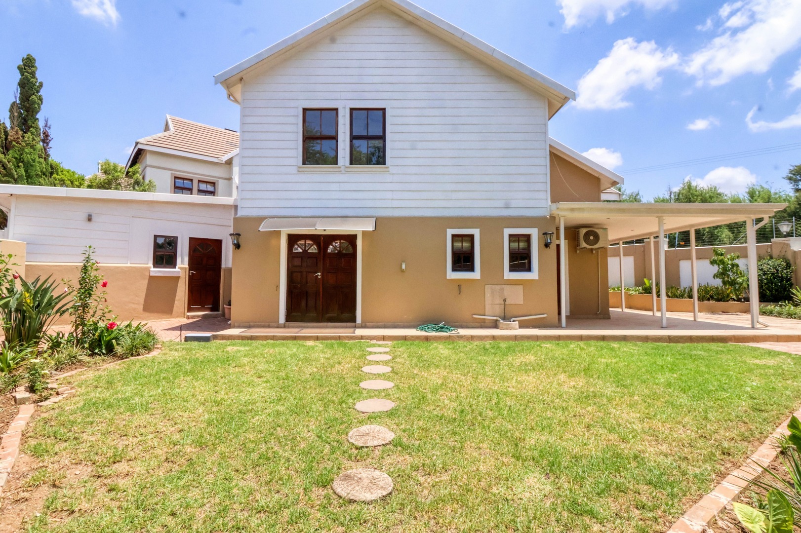 To Let 3 Bedroom Property for Rent in Broadacres Gauteng