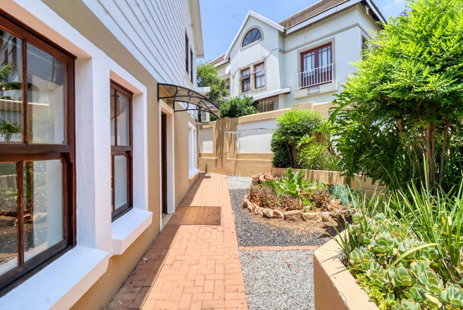 To Let 3 Bedroom Property for Rent in Broadacres Gauteng