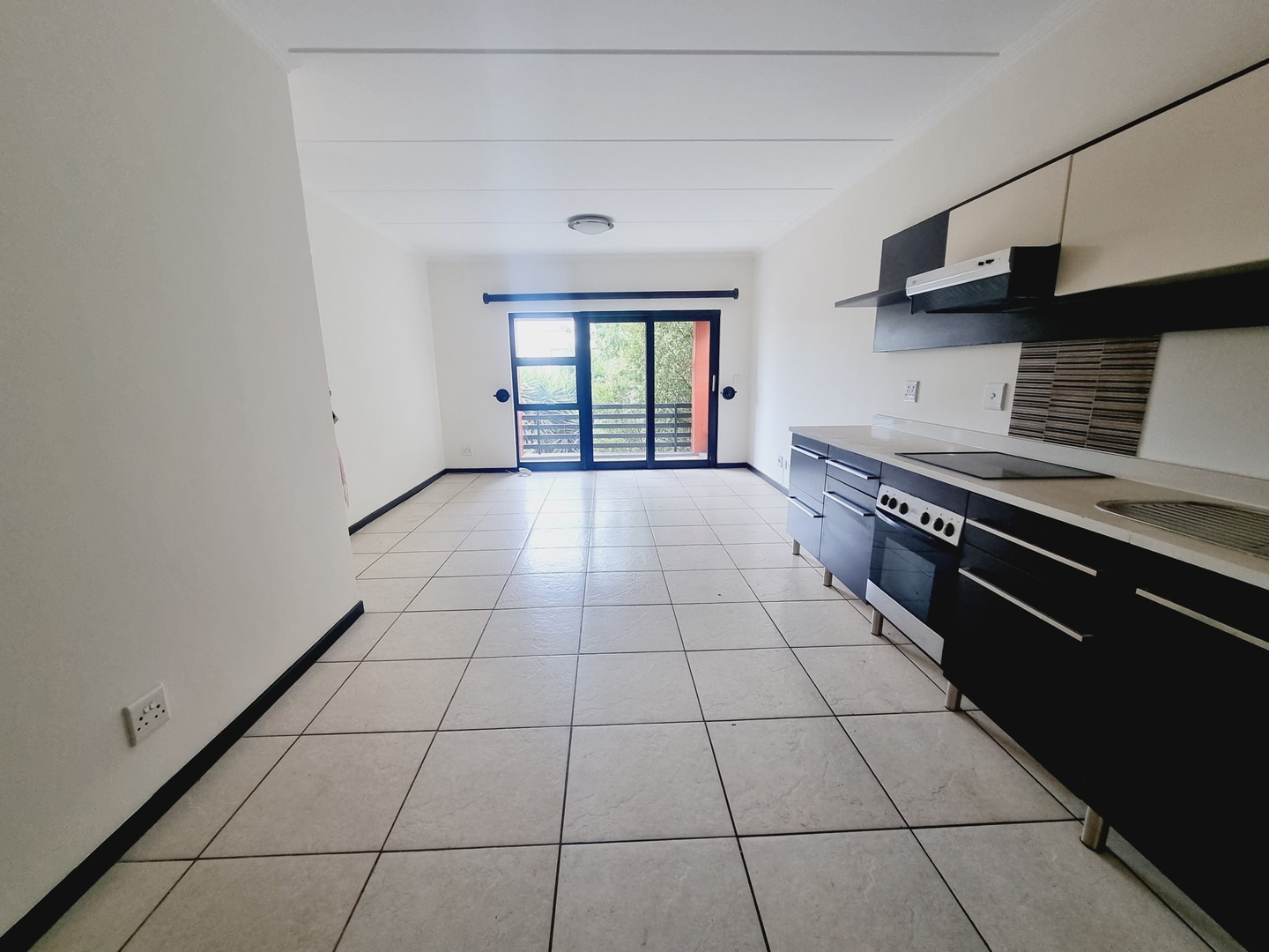 1 Bedroom Property for Sale in Douglasdale Gauteng