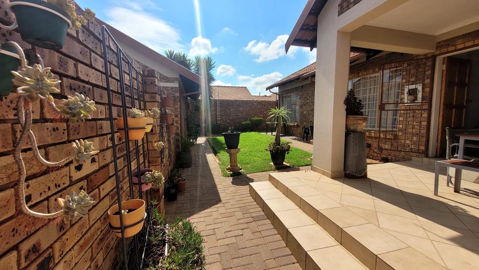 3 Bedroom Property for Sale in Sinoville Gauteng