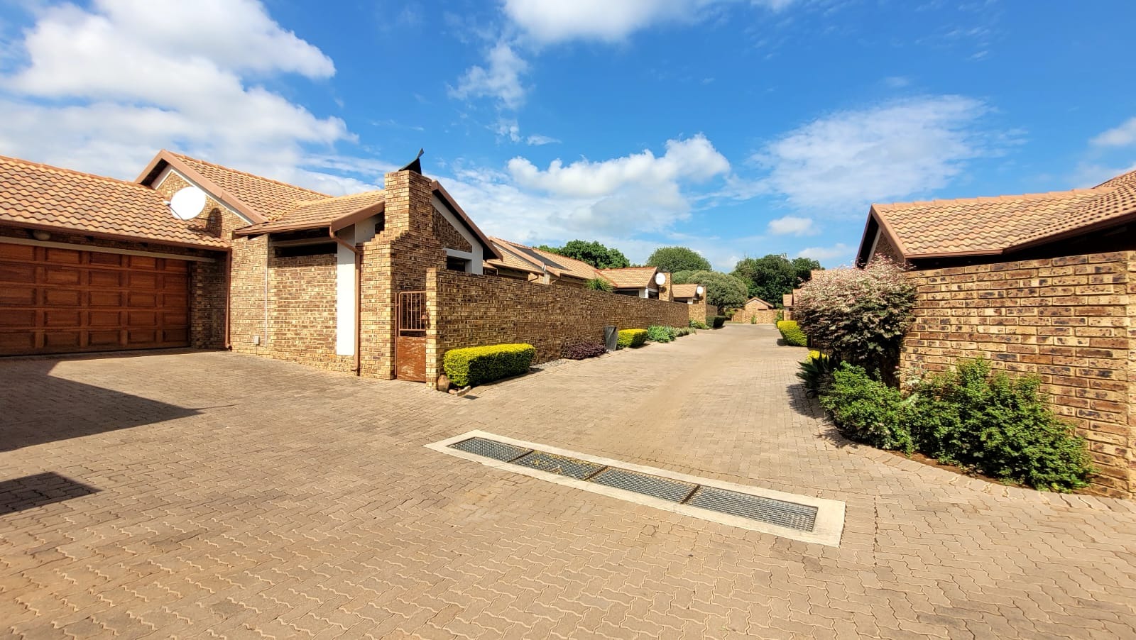 3 Bedroom Property for Sale in Sinoville Gauteng