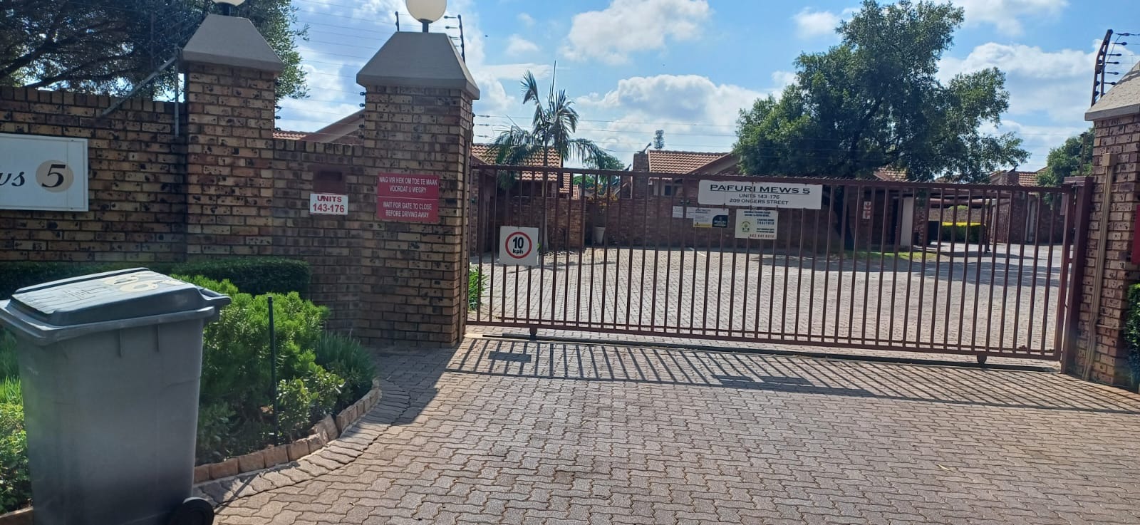 3 Bedroom Property for Sale in Sinoville Gauteng