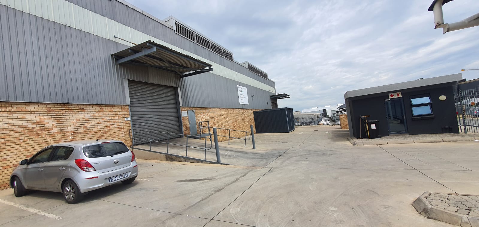 To Let commercial Property for Rent in Meadowdale Gauteng