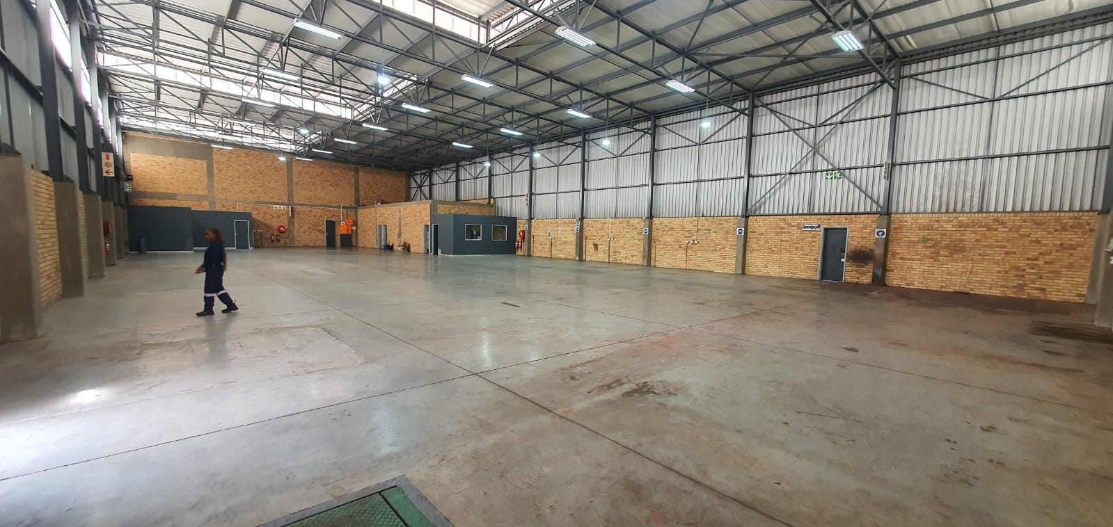 To Let commercial Property for Rent in Meadowdale Gauteng