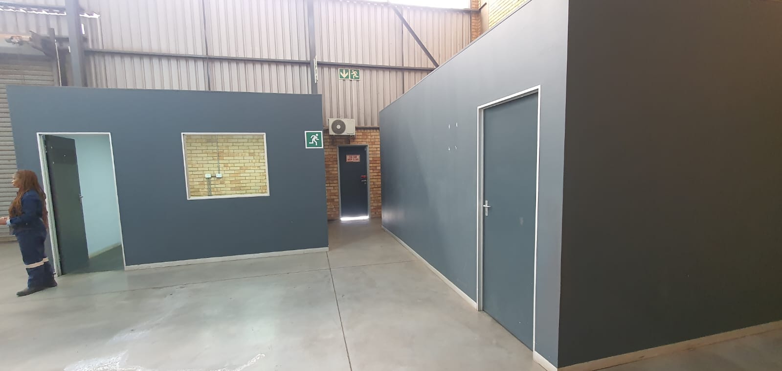 To Let commercial Property for Rent in Meadowdale Gauteng