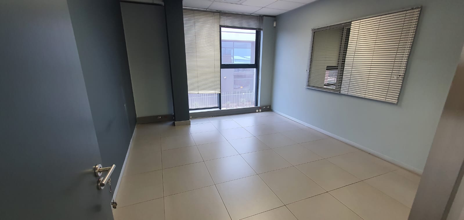 To Let commercial Property for Rent in Meadowdale Gauteng