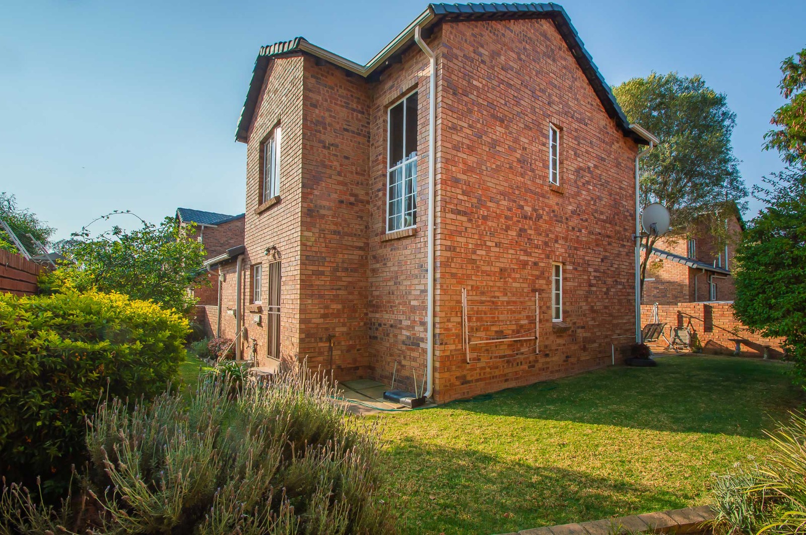 2 Bedroom Property for Sale in Wilgeheuwel Gauteng