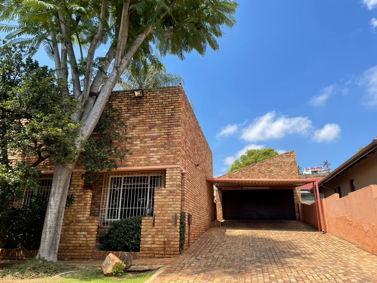 3 Bedroom Property for Sale in Helderkruin Gauteng