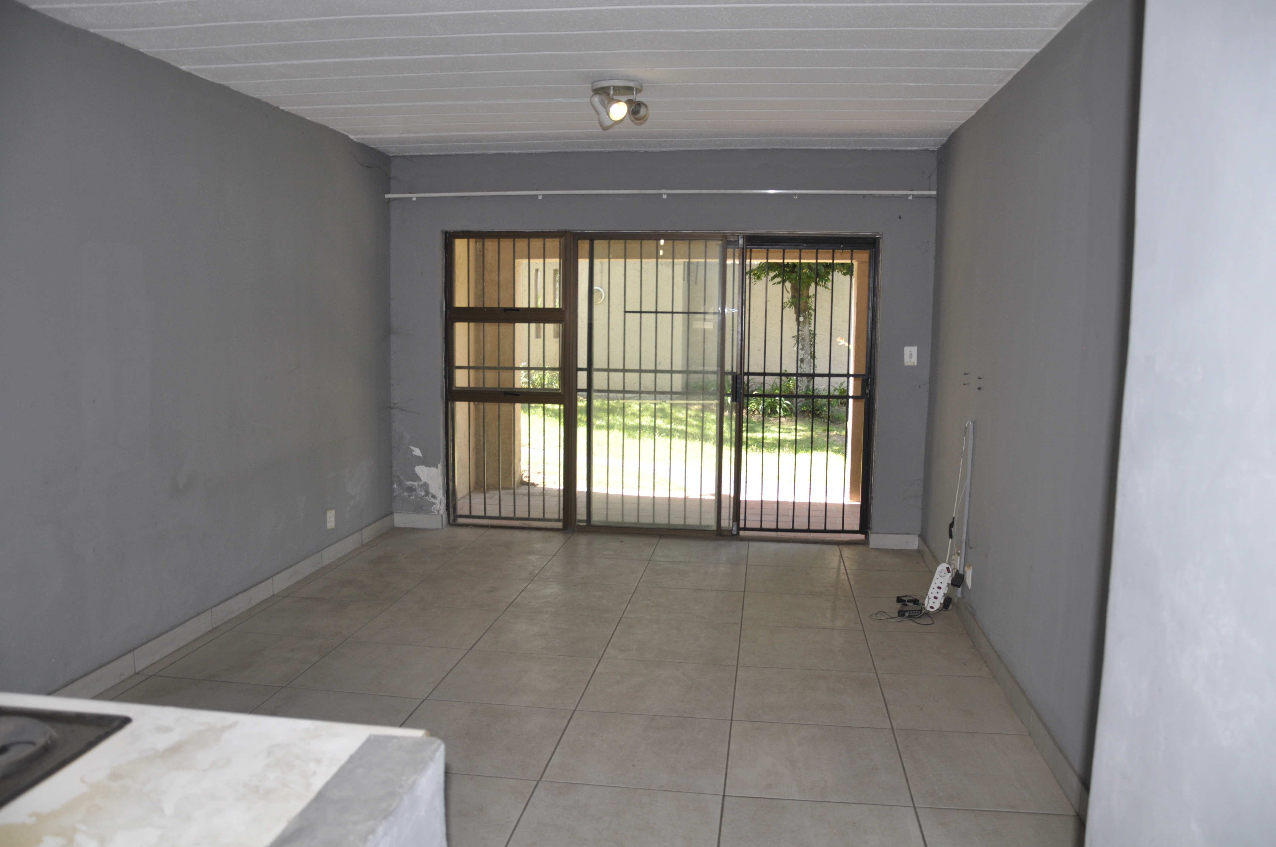 2 Bedroom Property for Sale in Buccleuch Gauteng