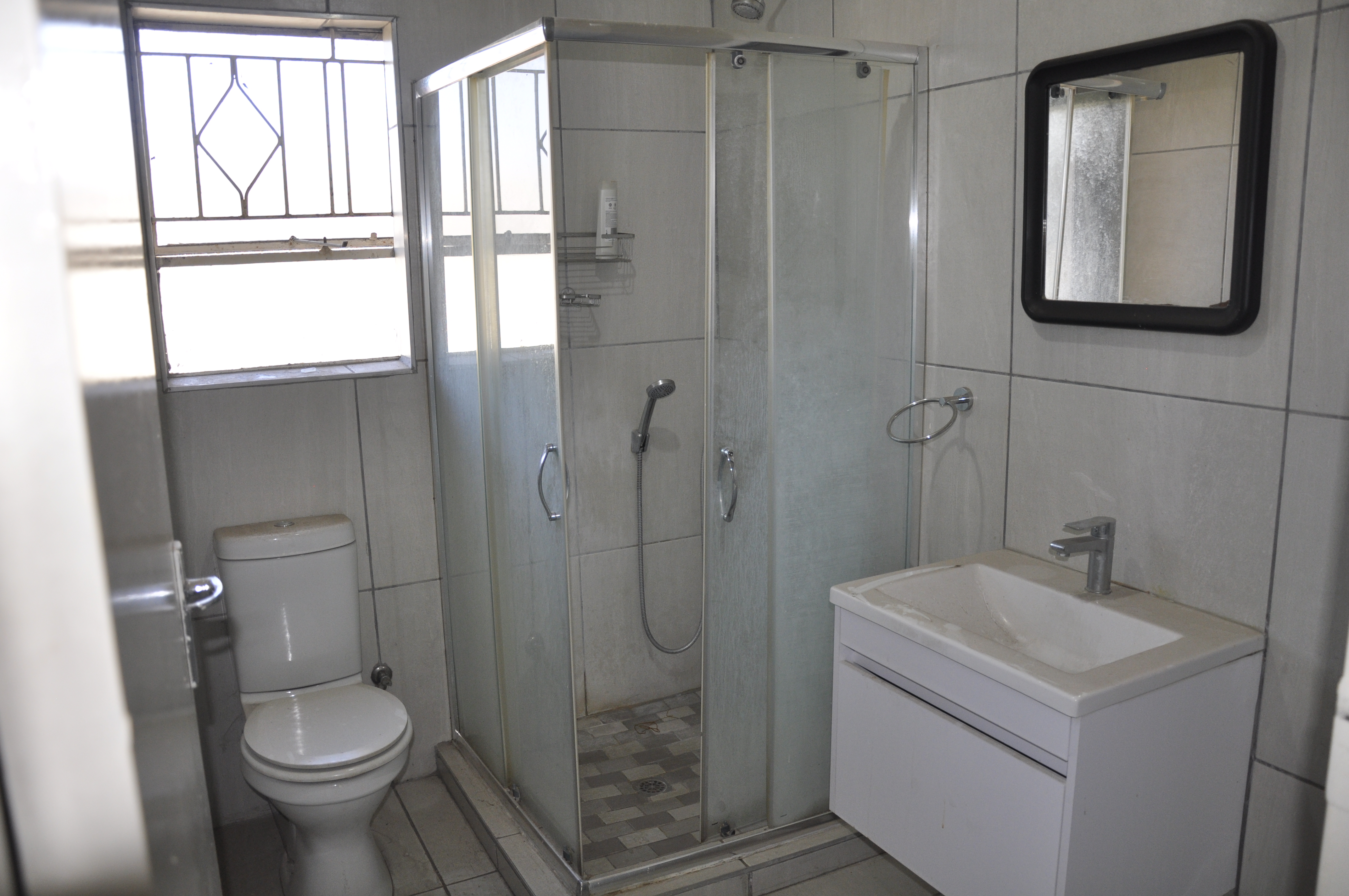 2 Bedroom Property for Sale in Buccleuch Gauteng