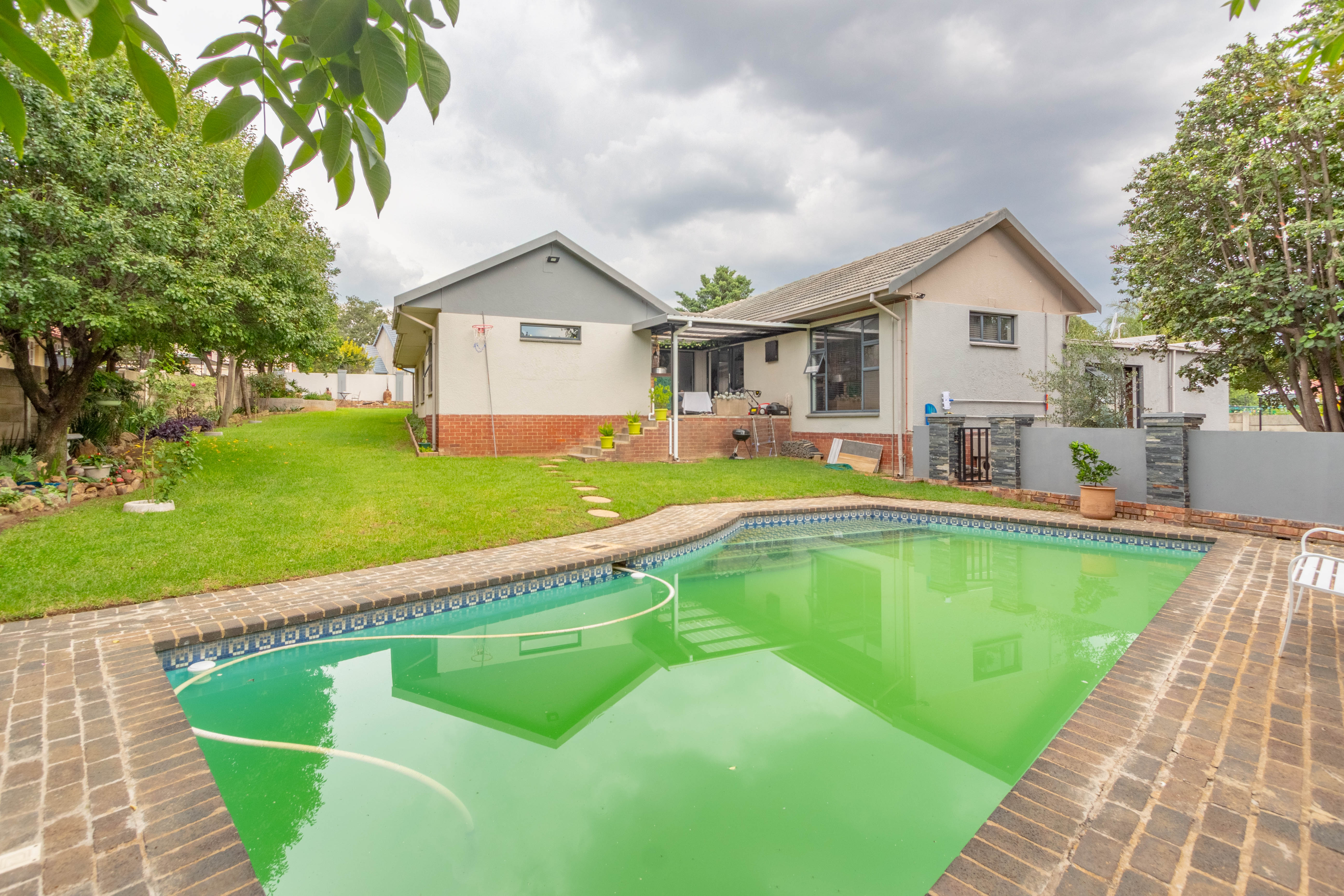 4 Bedroom Property for Sale in Eden Glen Gauteng