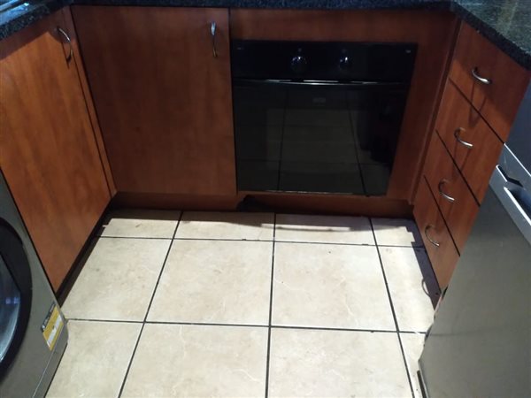 To Let 2 Bedroom Property for Rent in Wilgeheuwel Gauteng