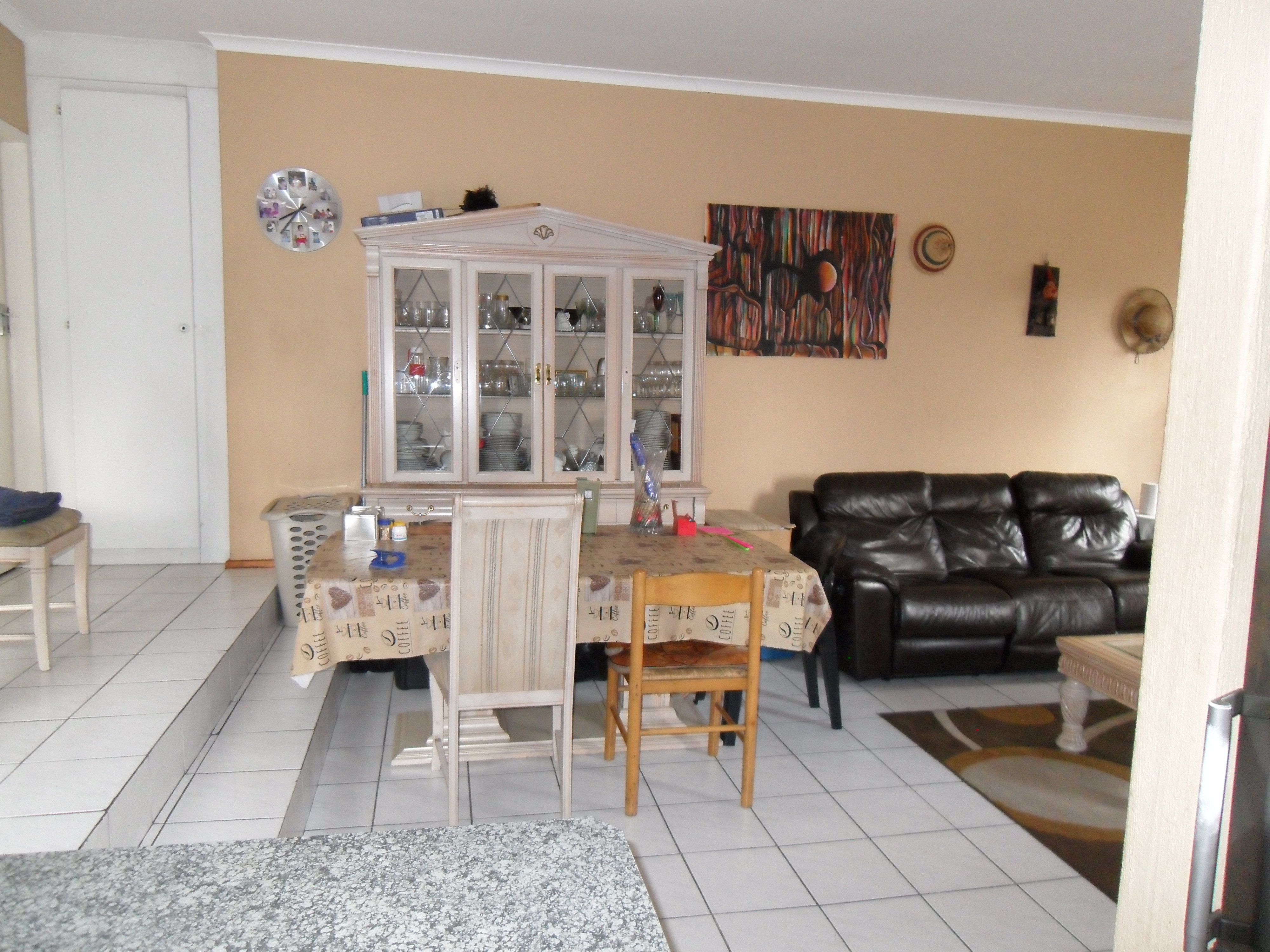 2 Bedroom Property for Sale in Corlett Gardens Gauteng