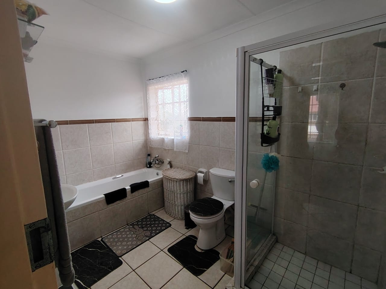 2 Bedroom Property for Sale in Rooihuiskraal North Gauteng