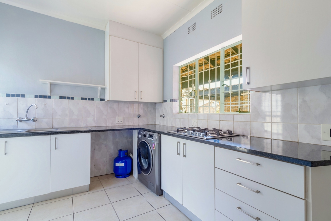 3 Bedroom Property for Sale in Gallo Manor Gauteng