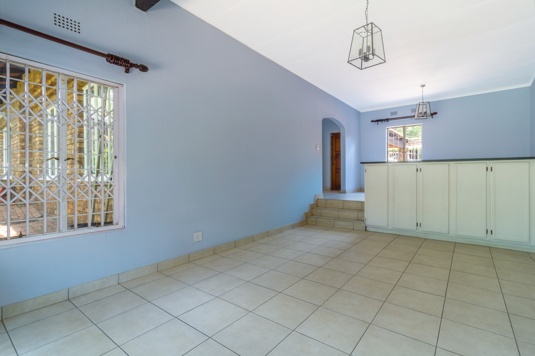 3 Bedroom Property for Sale in Gallo Manor Gauteng