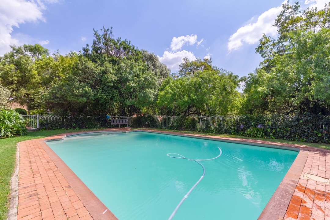 3 Bedroom Property for Sale in Gallo Manor Gauteng