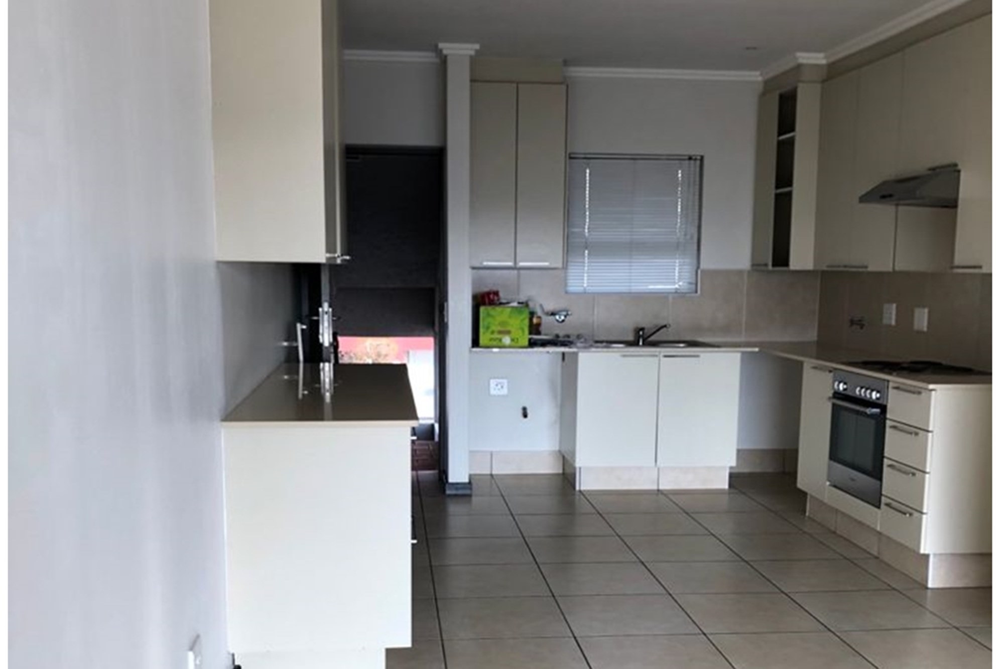 2 Bedroom Property for Sale in Barbeque Downs Gauteng