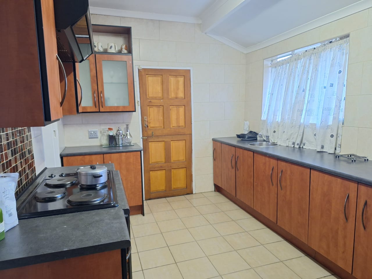 3 Bedroom Property for Sale in Birchleigh Gauteng