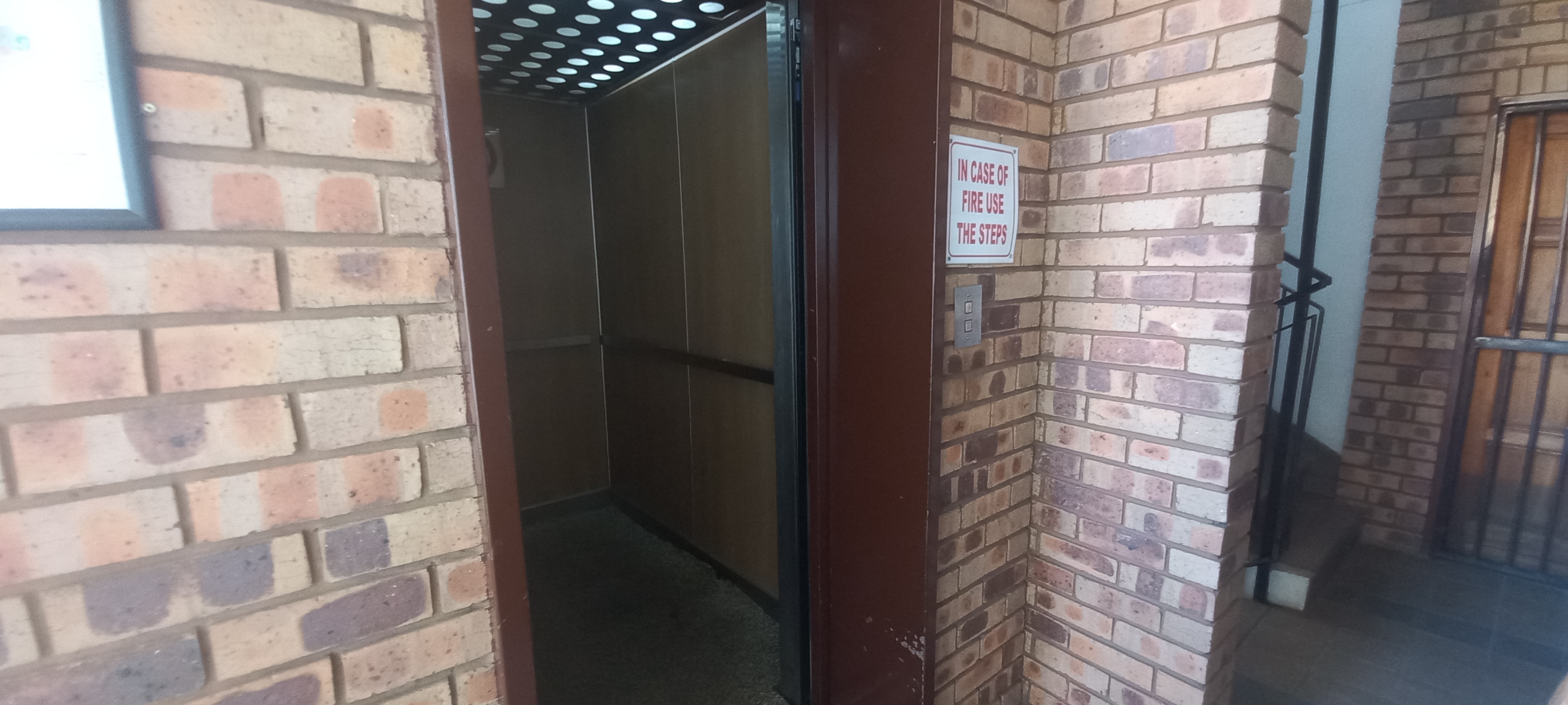 2 Bedroom Property for Sale in Wonderboom South Gauteng