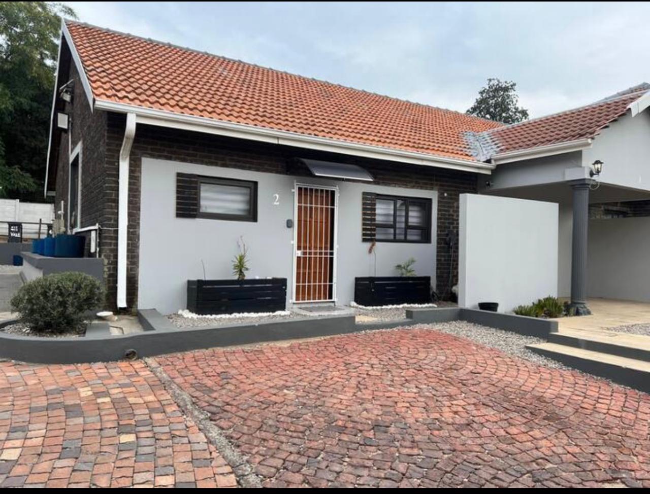 To Let 2 Bedroom Property for Rent in Ferndale Gauteng