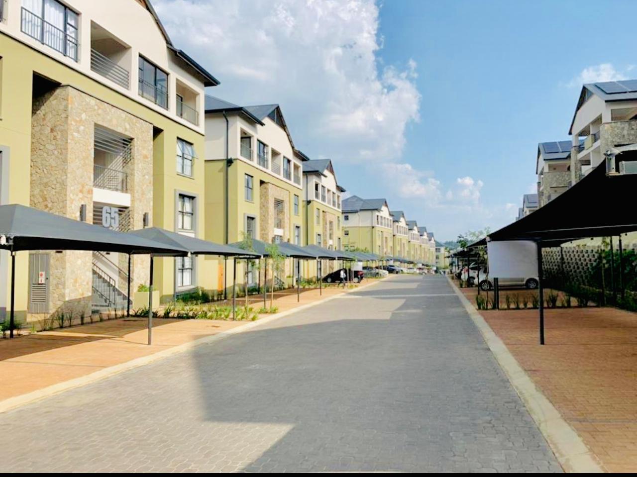 To Let 2 Bedroom Property for Rent in Waterfall Gauteng