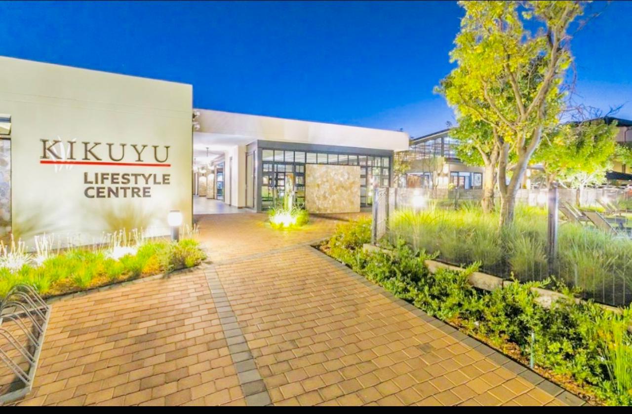 To Let 2 Bedroom Property for Rent in Waterfall Gauteng