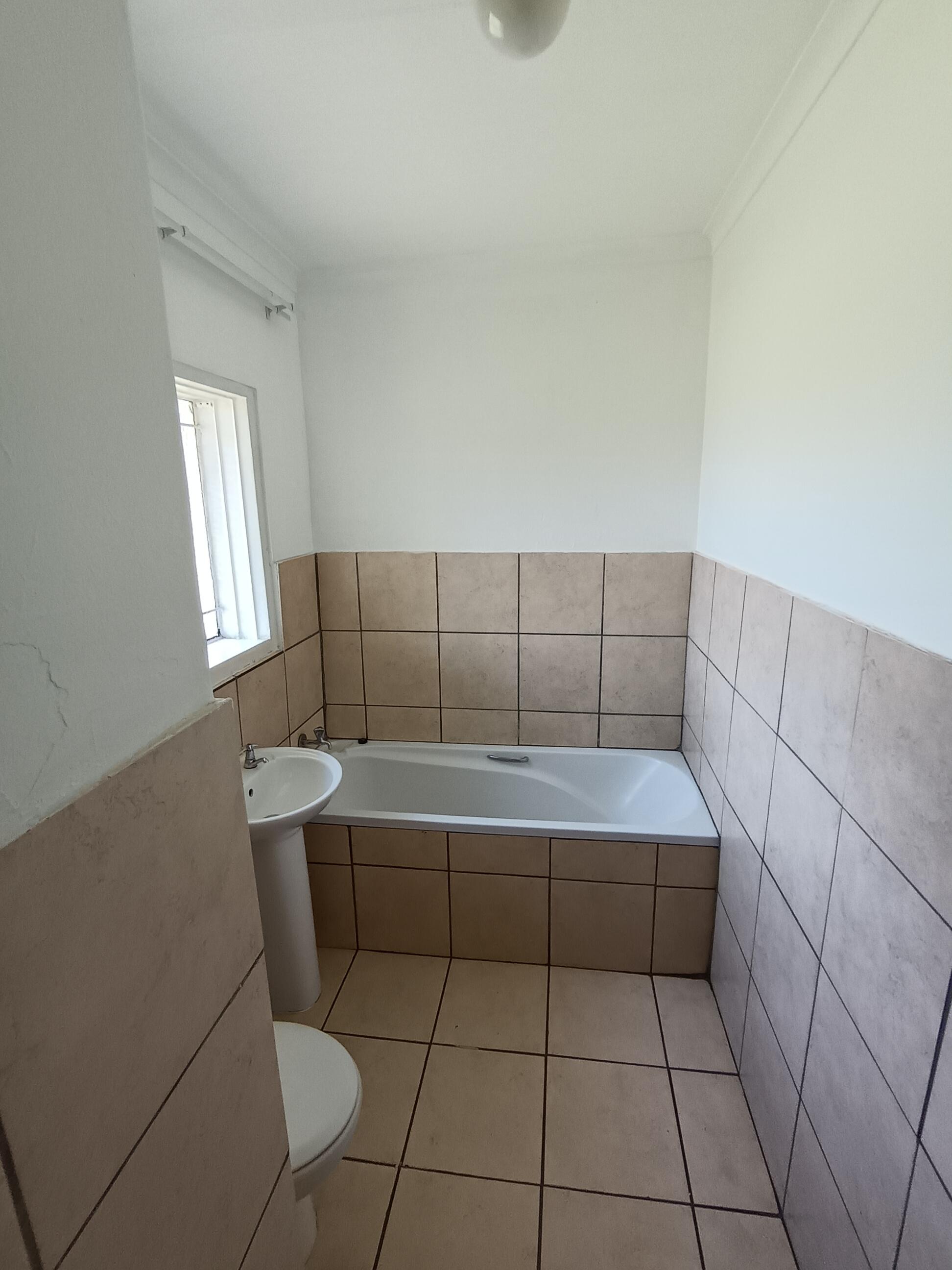 2 Bedroom Property for Sale in Vanderbijlpark CW 5 Gauteng