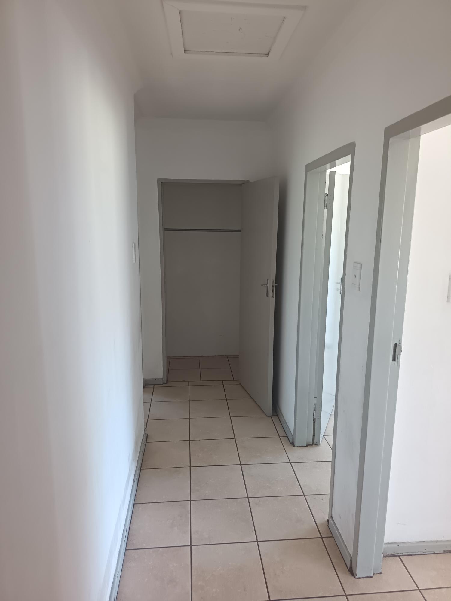 2 Bedroom Property for Sale in Vanderbijlpark CW 5 Gauteng