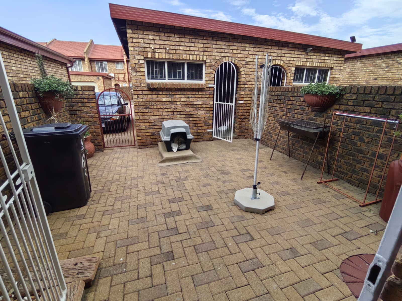 To Let 2 Bedroom Property for Rent in Dayanglen Gauteng