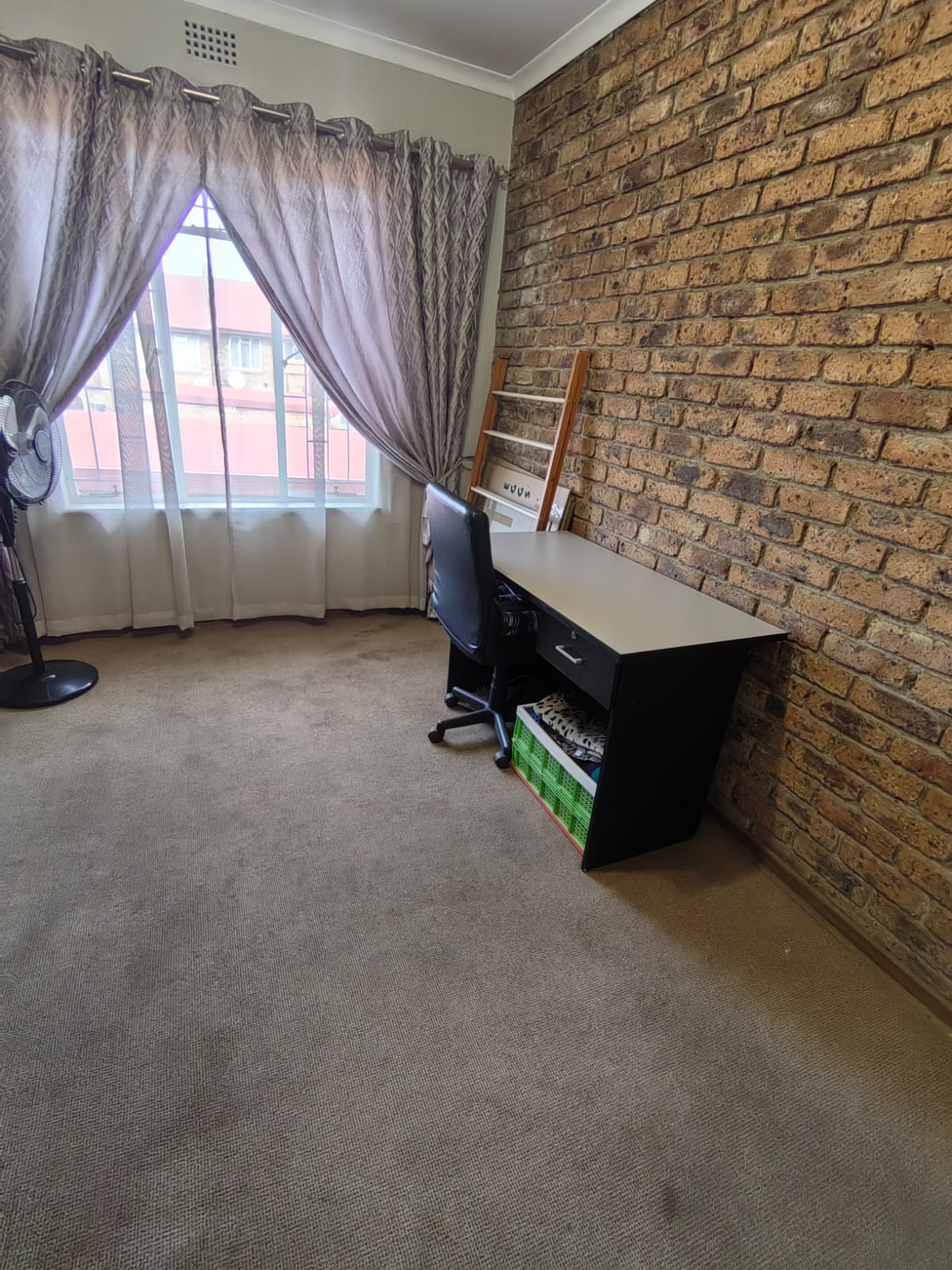 To Let 2 Bedroom Property for Rent in Dayanglen Gauteng