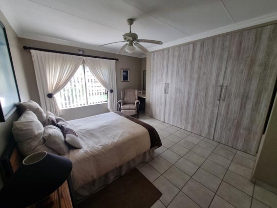 3 Bedroom Property for Sale in Brackenhurst Gauteng