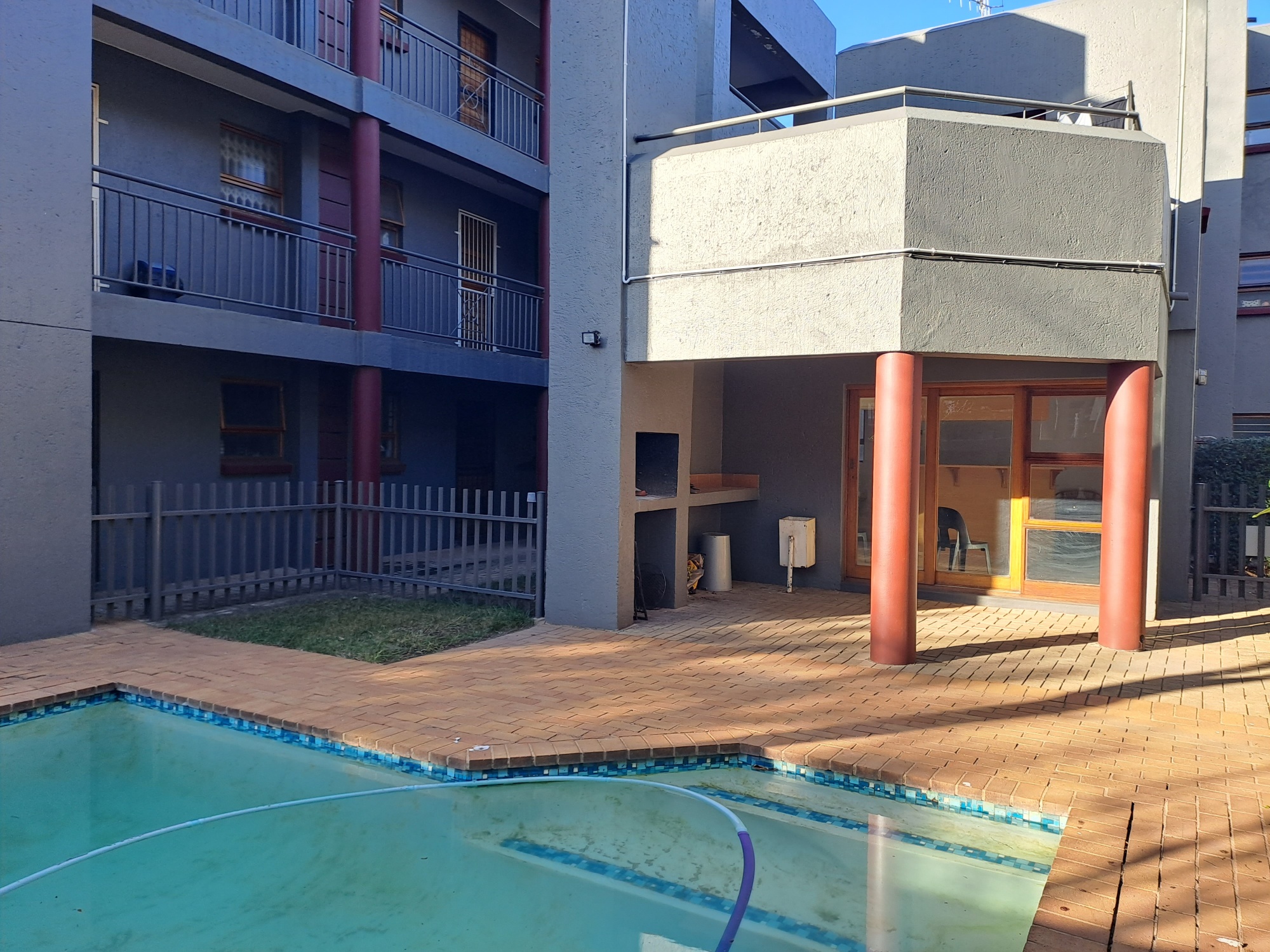 1 Bedroom Property for Sale in Hatfield Gauteng