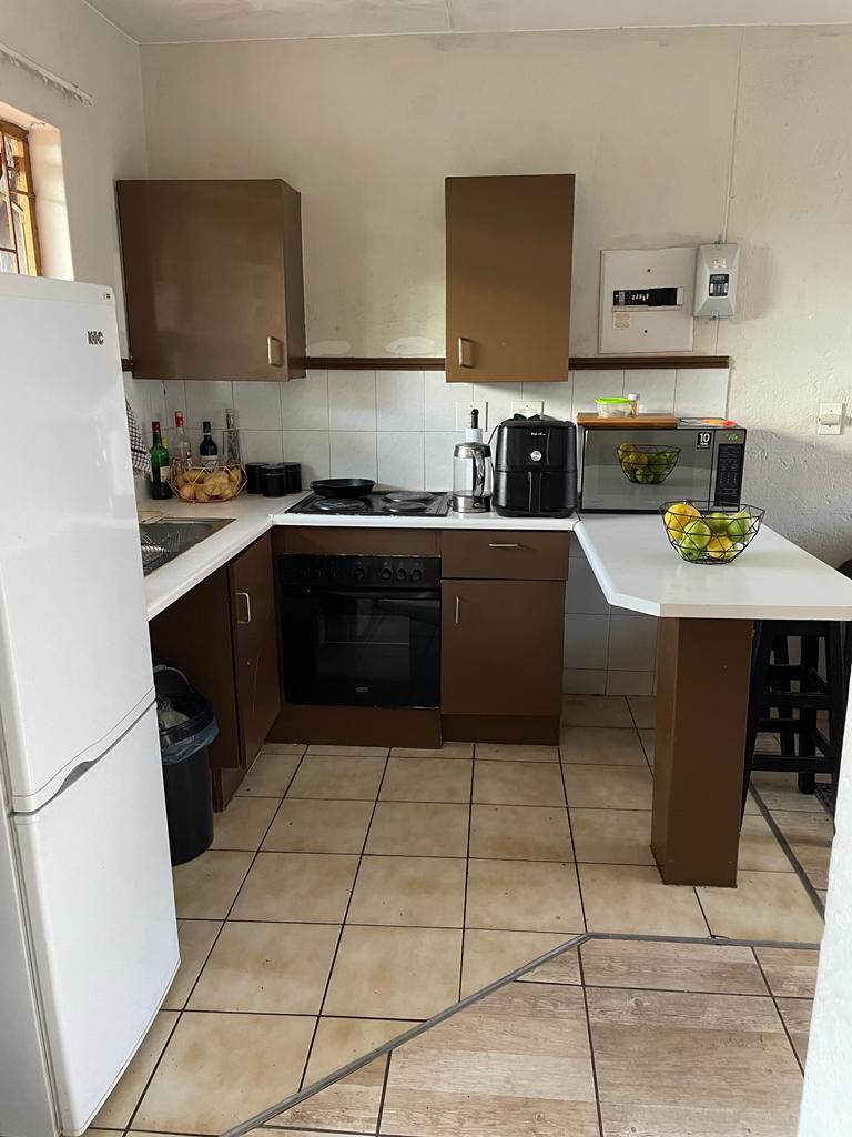 1 Bedroom Property for Sale in Hatfield Gauteng