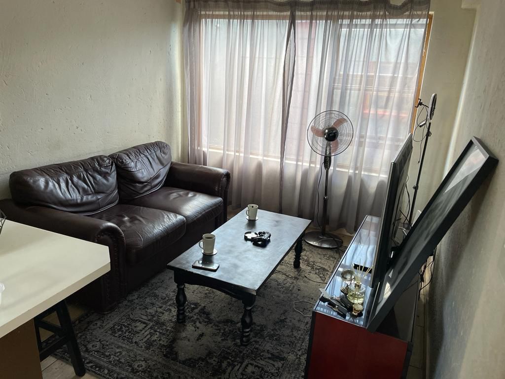 1 Bedroom Property for Sale in Hatfield Gauteng