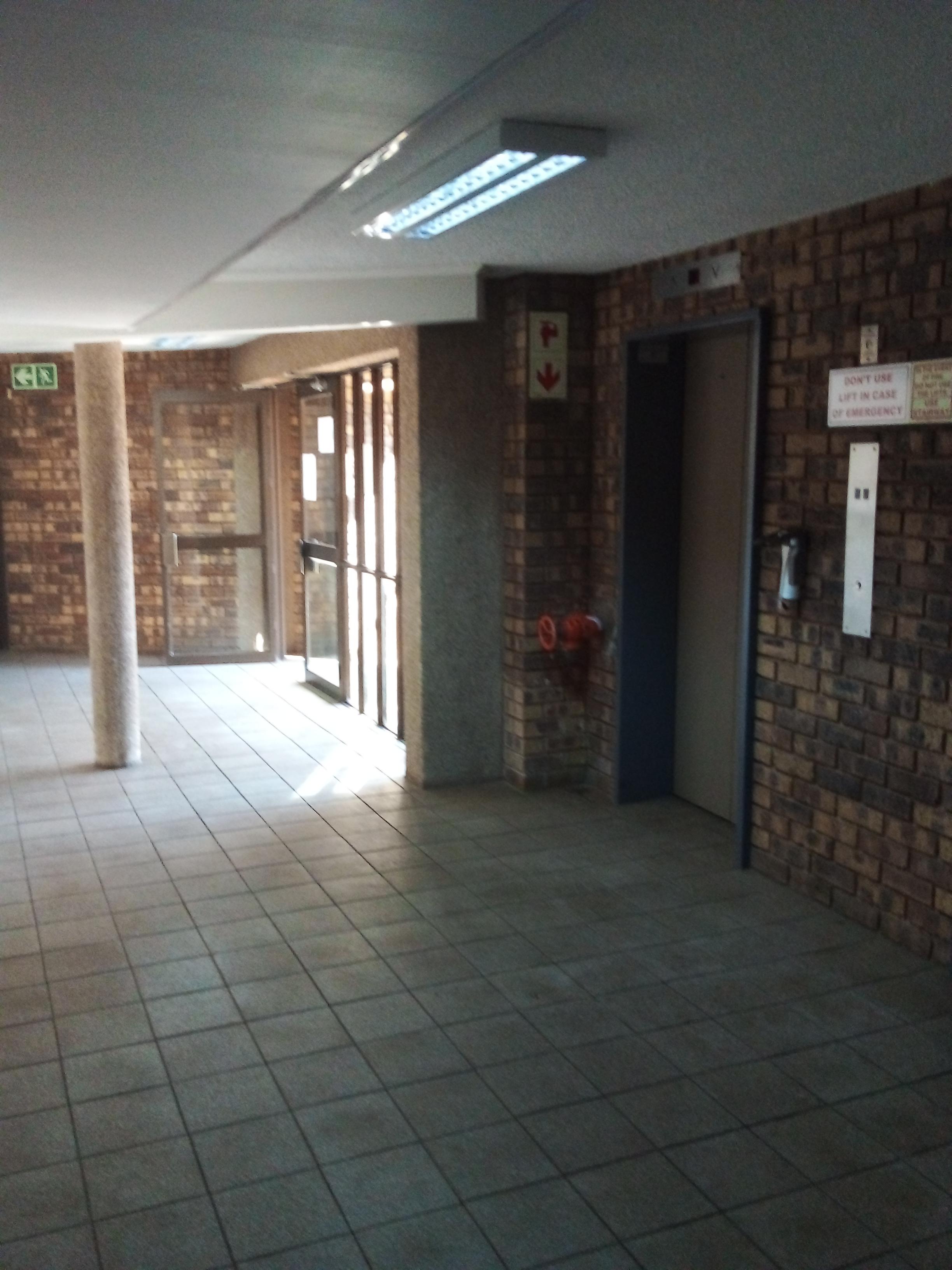 1 Bedroom Property for Sale in Hatfield Gauteng