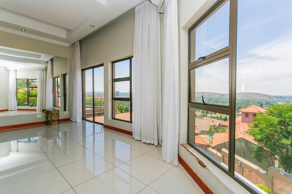 4 Bedroom Property for Sale in Bedfordview Gauteng