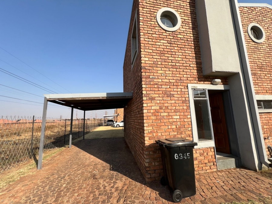 To Let 2 Bedroom Property for Rent in Windmill Park Gauteng