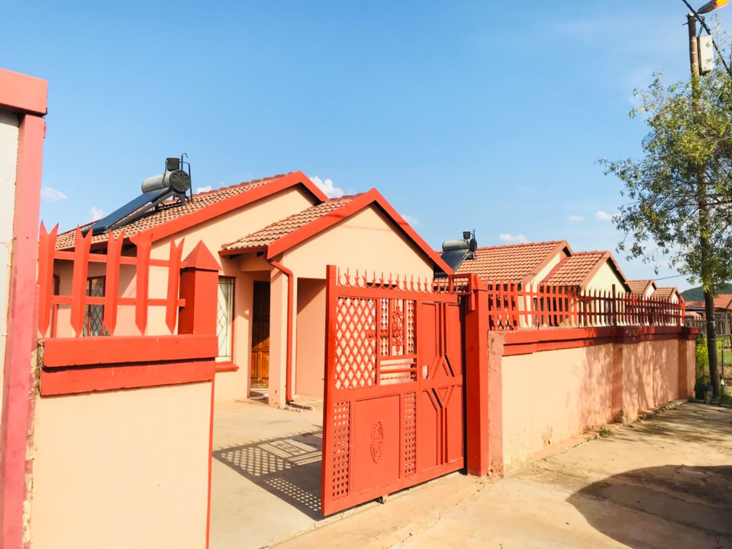 2 Bedroom Property for Sale in Soshanguve B Gauteng