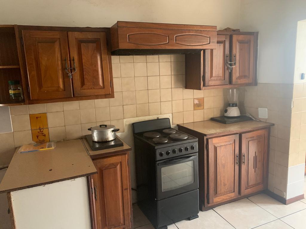 7 Bedroom Property for Sale in Rietfontein Gauteng