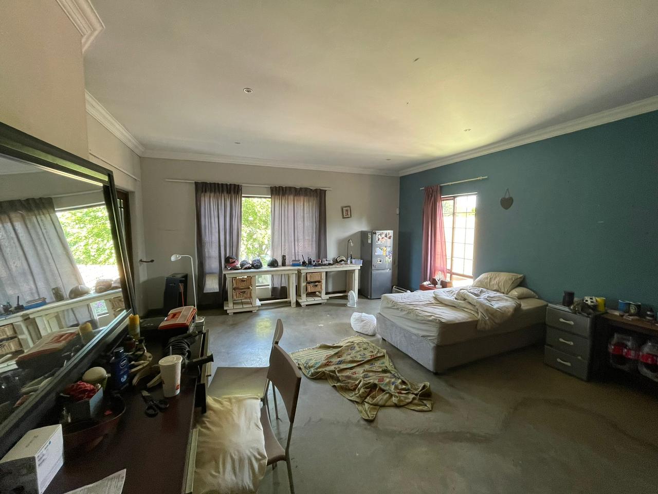 5 Bedroom Property for Sale in Mooiplaats Gauteng