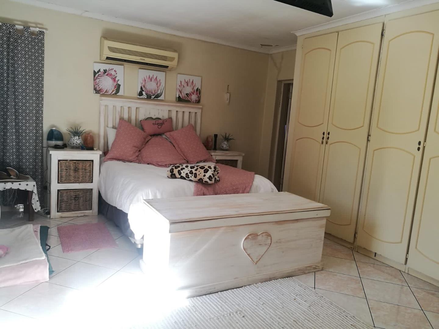 4 Bedroom Property for Sale in Heatherdale AH Gauteng